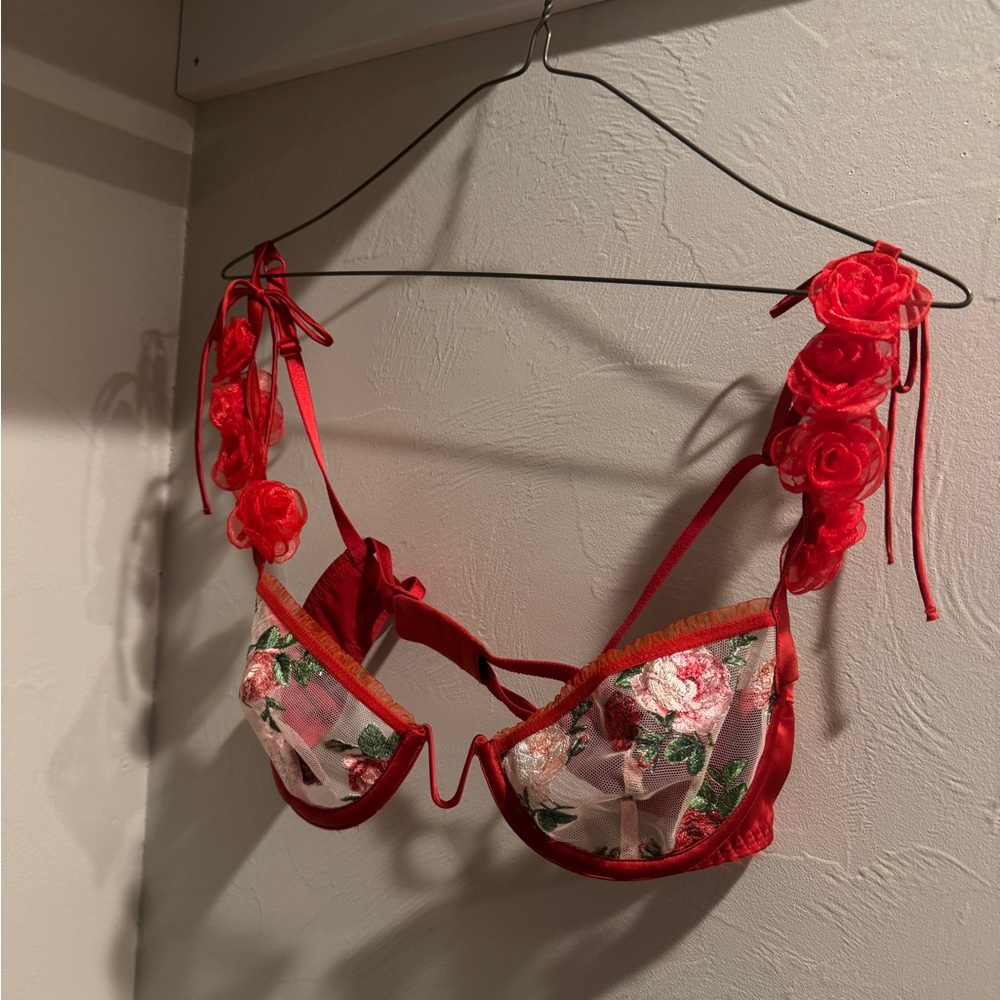 For Love And Lemons Red Floral Lace Bra Size 32B